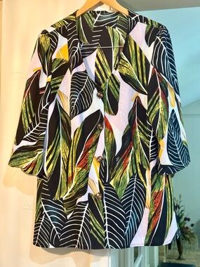 Tropical Leaf Print Button-Front shirt - Black & Green